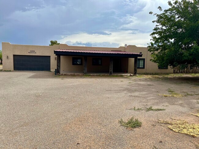 Photo - 14234 Bradley Rd House