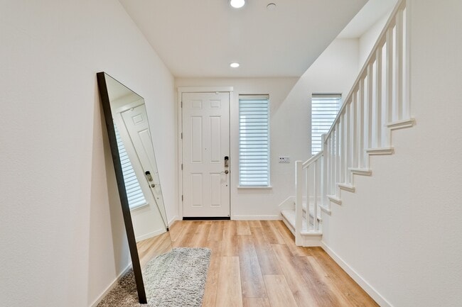 Photo - 2248 Solace Loop