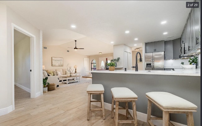 Photo - 1315 Armory Dr NE