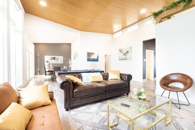 Photo - 12 Blue Forest Dr Unit SI ID1597516P