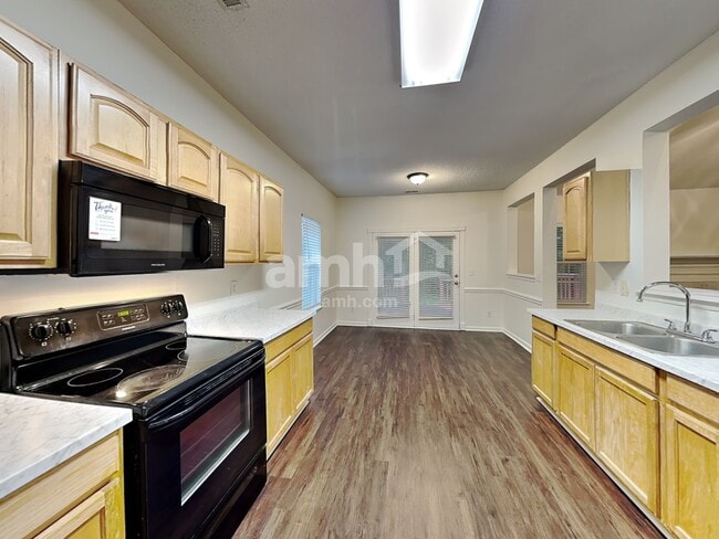 Photo - 6817 Reedy Creek Rd