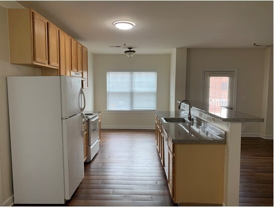 Photo - Conte Lubrano Apartments