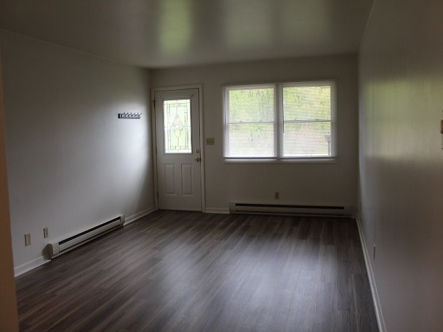 Photo - 1823 Russell Rd