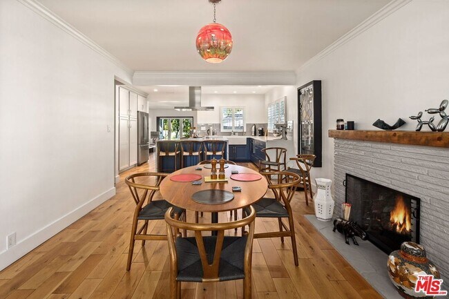 Photo - 6521 W 81st St