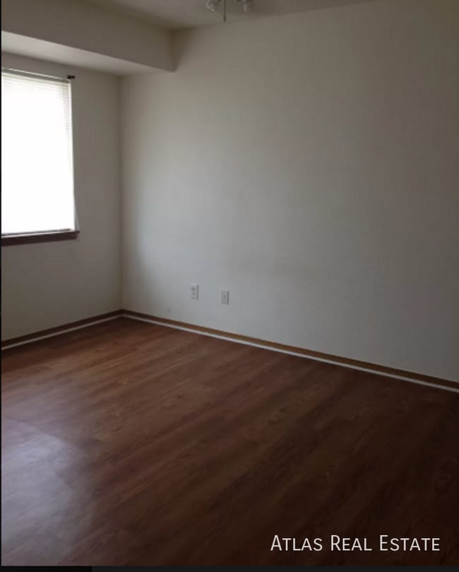 Photo - 14552 E 47th Ave