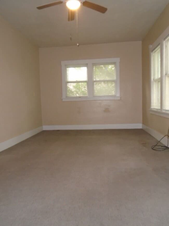 Photo - 1810 Leavenworth St