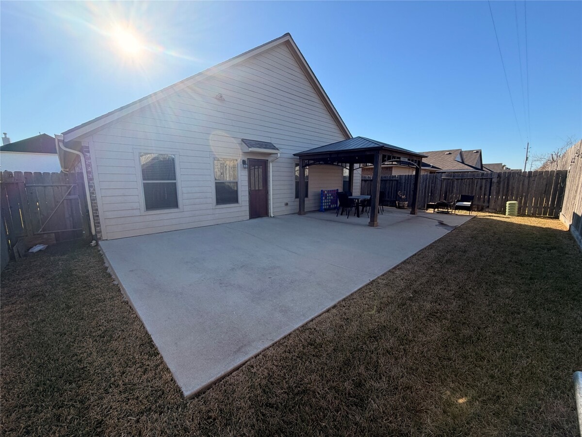 Photo - 21106 Kirkland Woods Dr