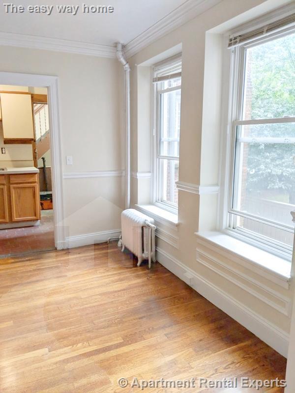 Photo - 7 Craigie Cir Unit #2