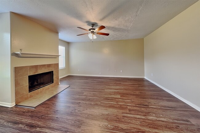 Photo - 9031 Ferndale View Dr
