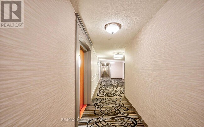 Photo - 9017 Leslie St Unit 611