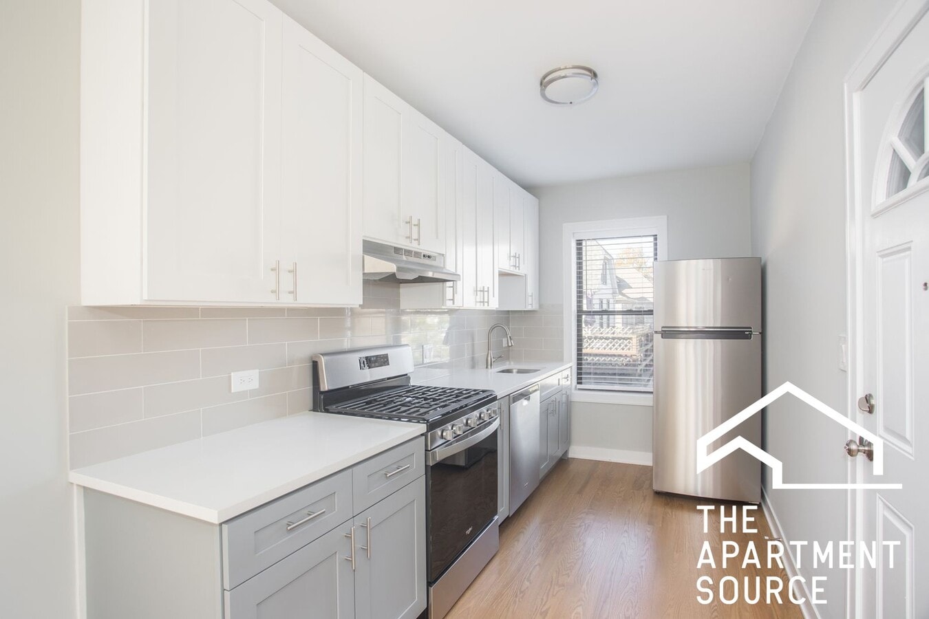 Photo - 1952 W Nelson St Unit 2AA