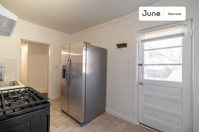 Photo - 14 Bacon St