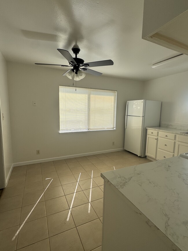 Photo - 205 Smalley Ave