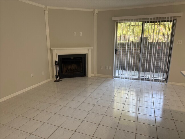 Photo - 2120 El Paseo St Unit 209