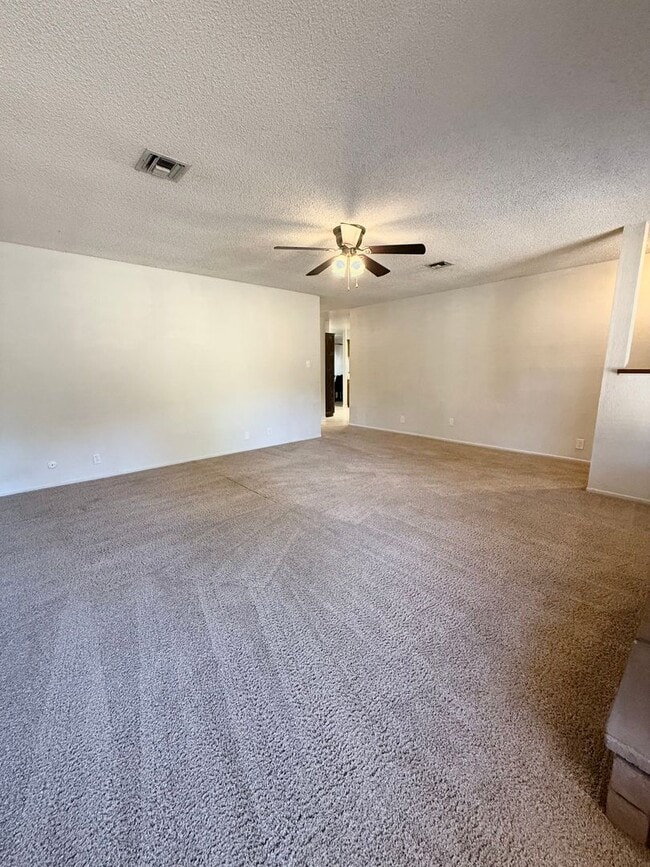 4929 Sparrow Hawk Ln