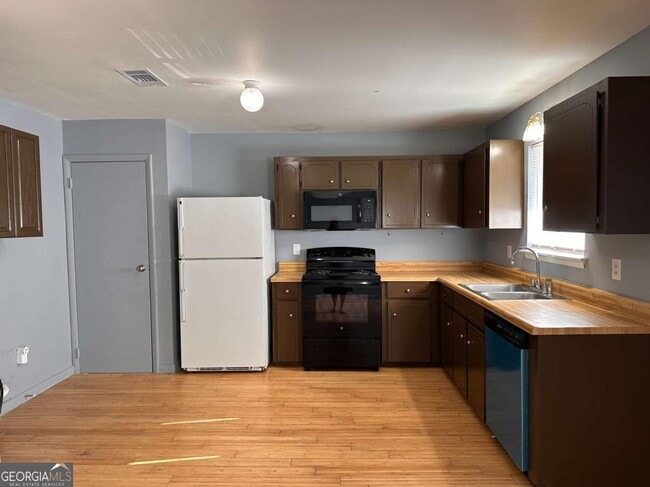 Photo - 107 Sea Parc St Unit C