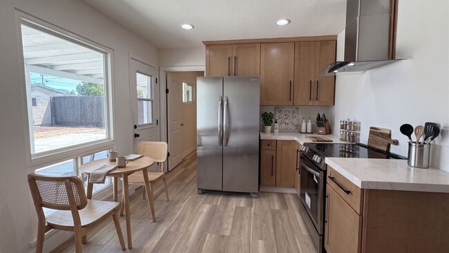 Photo - 2748 Eastgate Ave