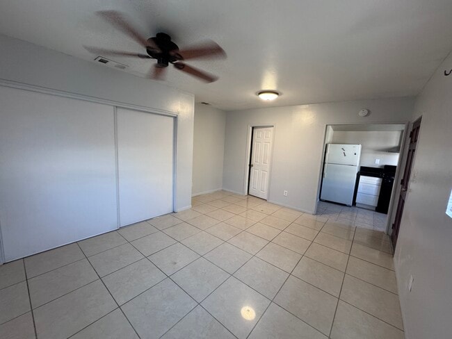 Studio Room - 7614 Security Ave