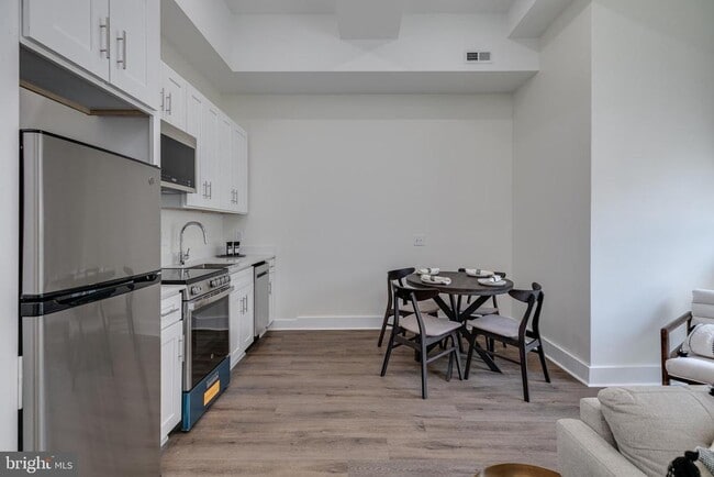 Photo - 150 S Independence Mall W Unit 1212