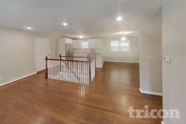 Photo - 3814 Collier Rd