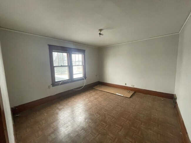 Photo - 50656 Main St Unit #2