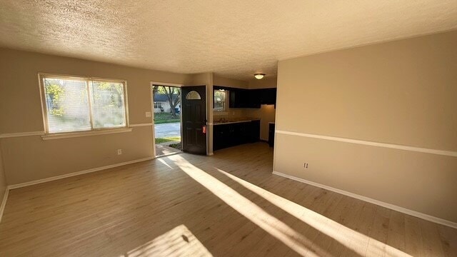 Photo - EASTSIDE - 3 BEDROOM RANCH HOME AVAILABLE NOW!
