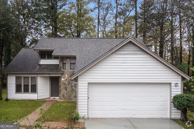 Building Photo - 1621 Golf Overlook Rental