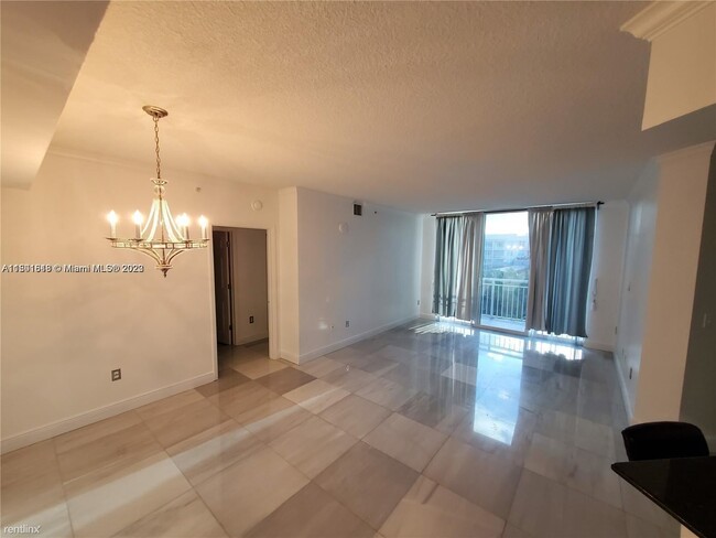 2 br, 1.5 bath Condo - 2000 N Bayshore Dr ... - 2 br, 1.5 bath Condo - 2000 N Bayshore Dr ... Unit Apt 619