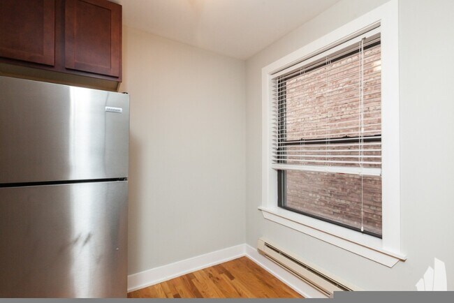 Photo - 425 W Roscoe St Unit 603