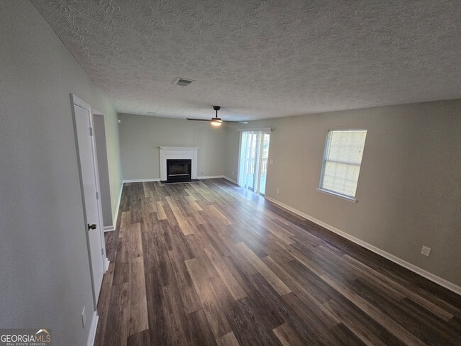 Photo - 938 Iron Gate Blvd