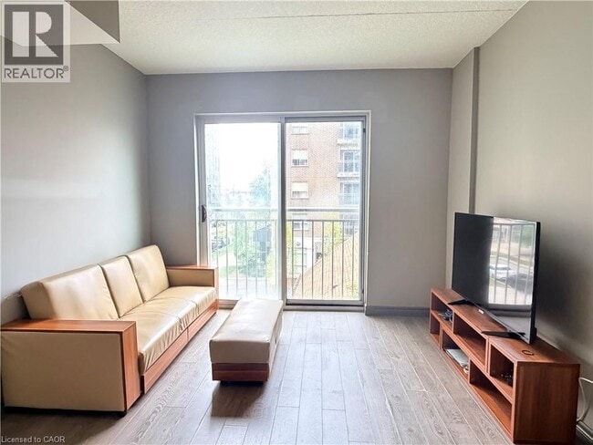 Photo - 321 Spruce St Unit 302
