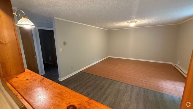 Building Photo - 15 Back River Rd Rental