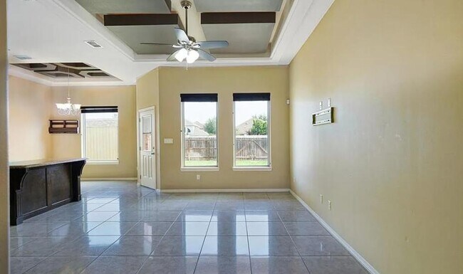Photo - 2902 Granite Dr