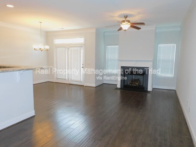 Photo - 3521 Timbergate Ln