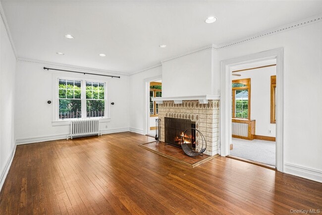 Photo - 21 Forest Park Ave