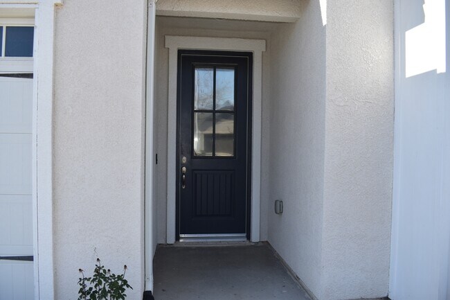 Photo - 3779 Bonifacio Way