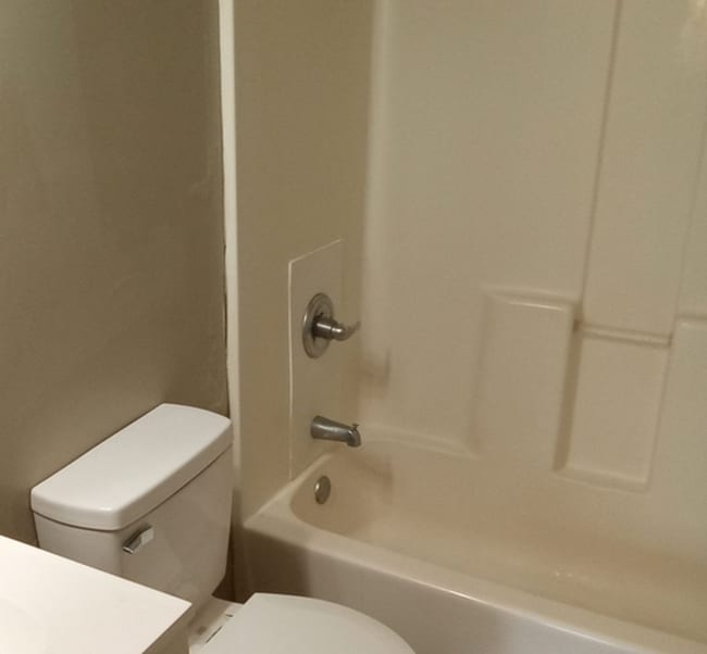 Photo - 3BR/2Ba- LEASING SPECIAL - MOVE IN BY 1/1/2026 AND RECEIVE 2ND MONTH OF RENT FREE.