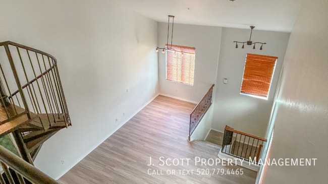 Photo - 746 N Laguna Dr