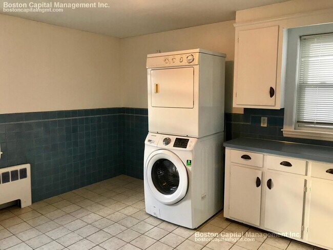 Photo - 181 Winthrop Shore Dr Unidad #2