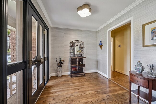 Photo - 6159 Meadow Lake Ln