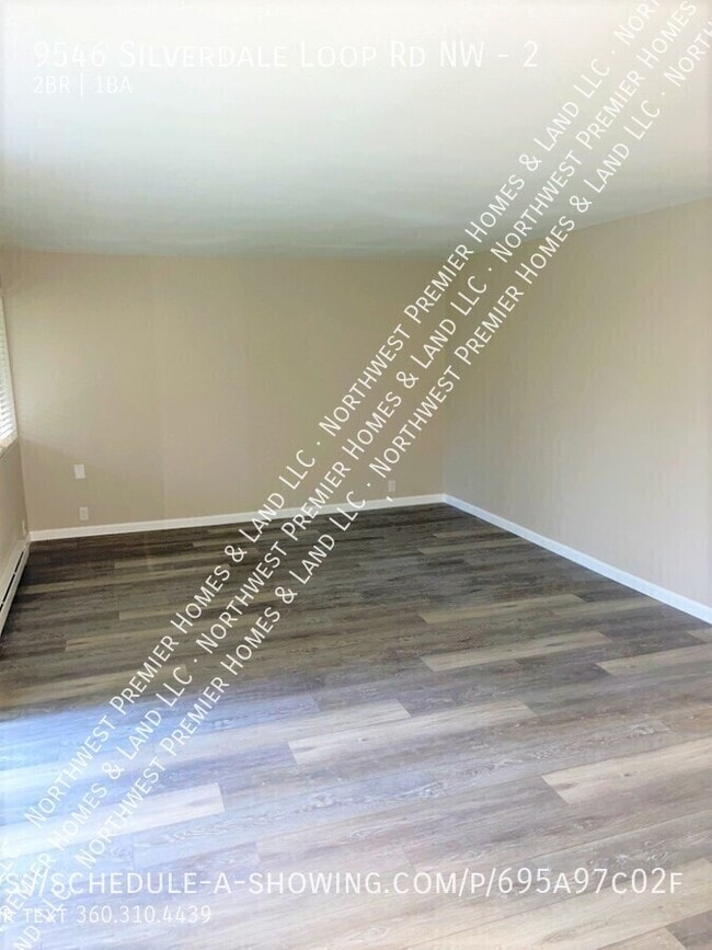 Photo - 9546 Silverdale Loop Rd NW Unidad 2