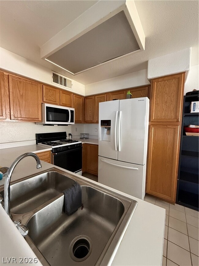 Photo - 3074 Tarpon Dr Unit 103
