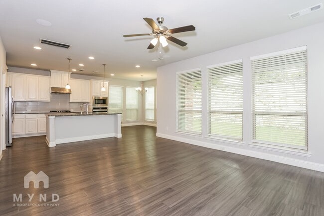 Photo - 3121 Damsel Sauvage Ln