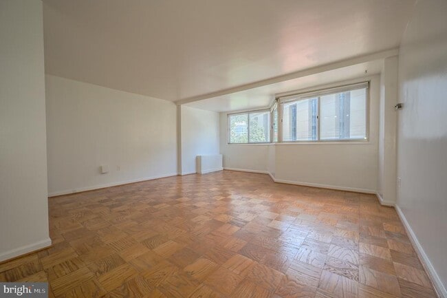 Photo - 922 24th St NW Unit 414