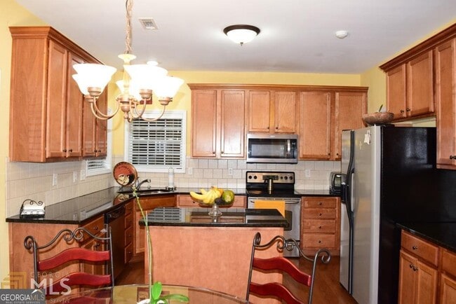 Photo - 45 Greenview Dr