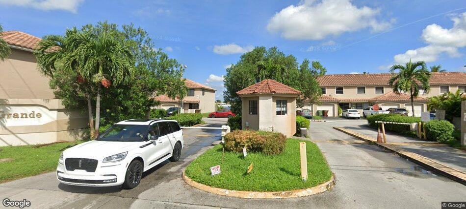 Photo - 2521 W 64th Pl