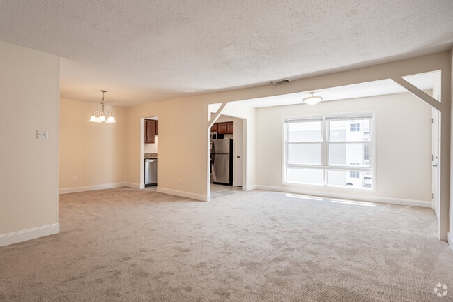 2HAB, 2BA - Beacon Village