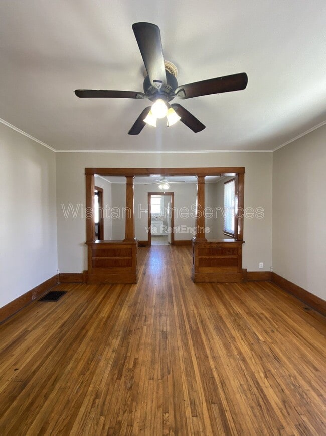 Photo - 522 W Murray St