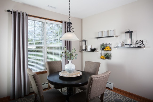 Deer Valley Townhomes