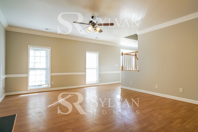 Photo - Enjoy Relaxation & Sophistication in this ...
